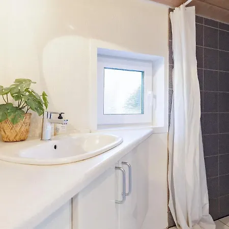 Ferienhaus 12 Person Holiday In Bl Vand