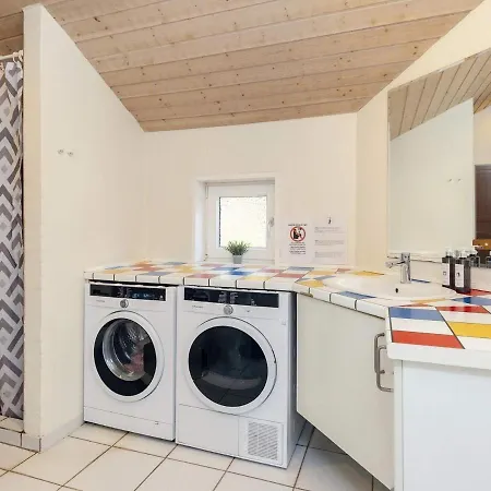 12 Person Holiday In Bl Vand *