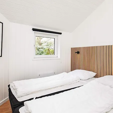 Ferienhaus 12 Person Holiday In Bl Vand