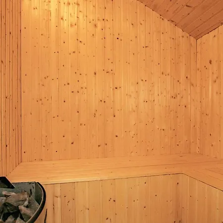 12 Person Holiday In Bl Vand Blåvand